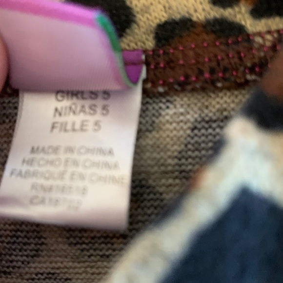 Leopard print sweater. Size 5 - Picture 2 of 2